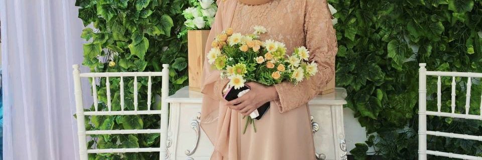 Putri Anggraeni banner