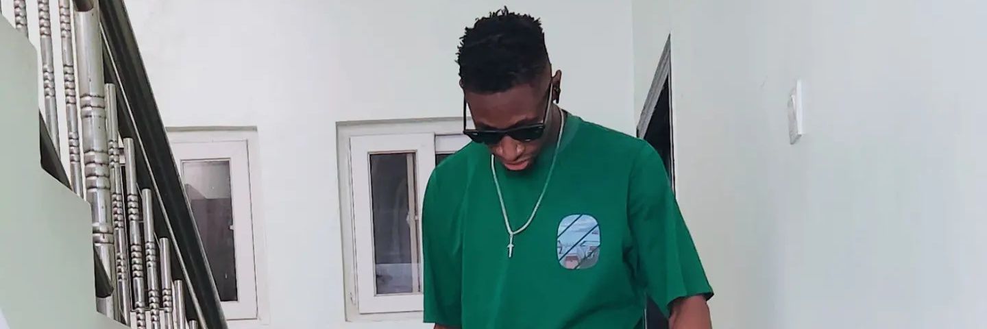 MayowaEmmanuel's profile banner image