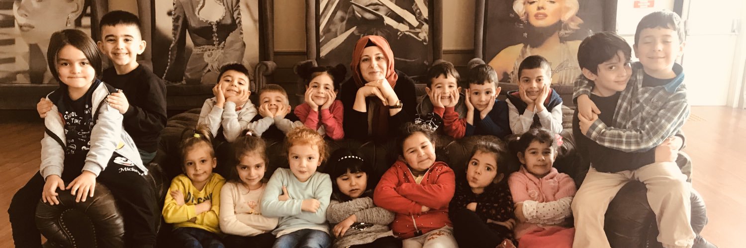 sinemozgul's profile banner image