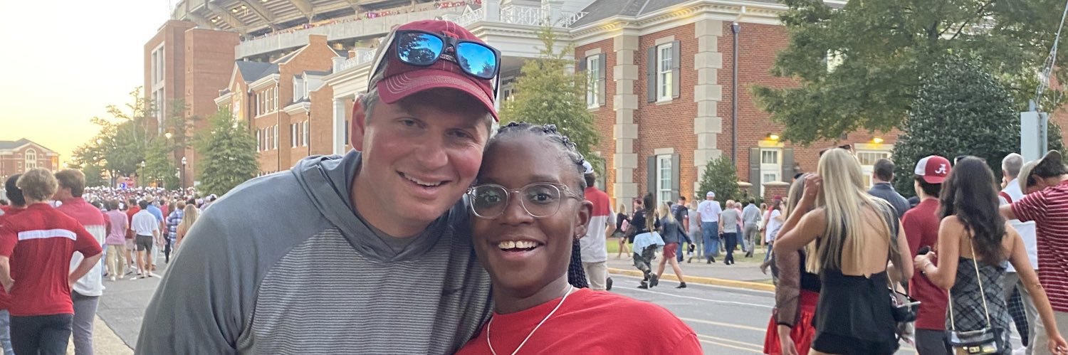 Sean MacIsaac banner