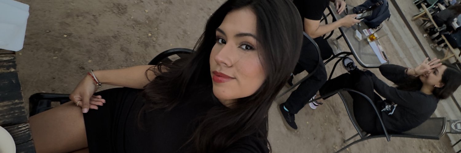 nicolebernallop's profile banner image