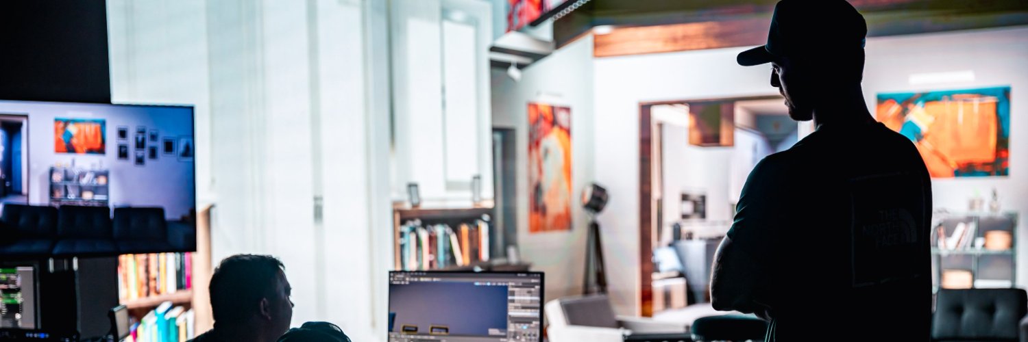 itsromanjohnson's profile banner image