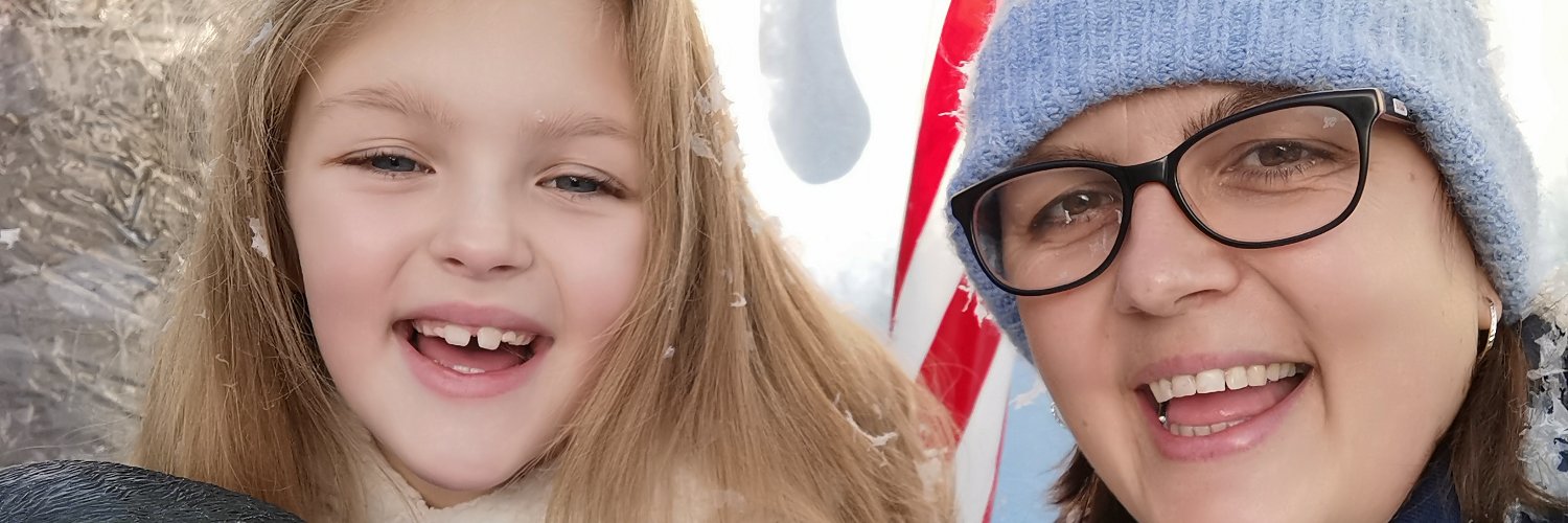AmandaRobertsHW's profile banner image