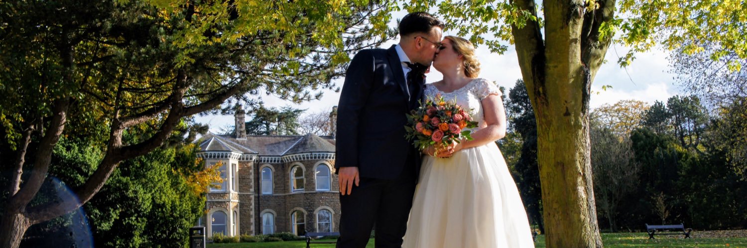 Robyn Tankard banner