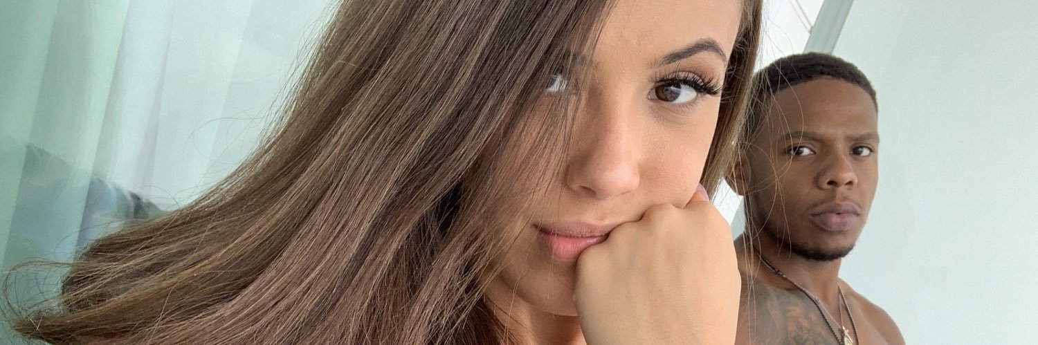 MyLavishLifee's profile banner image