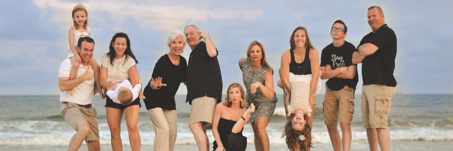 AngieAlmond's profile banner image