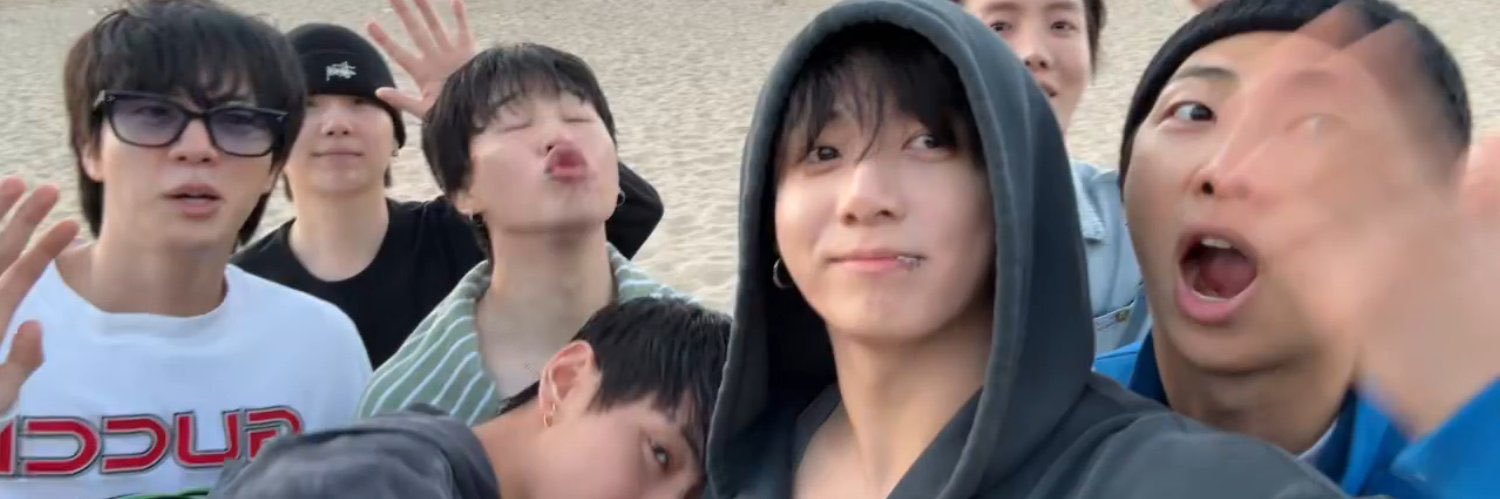 GoldenHeartKoo's profile banner image