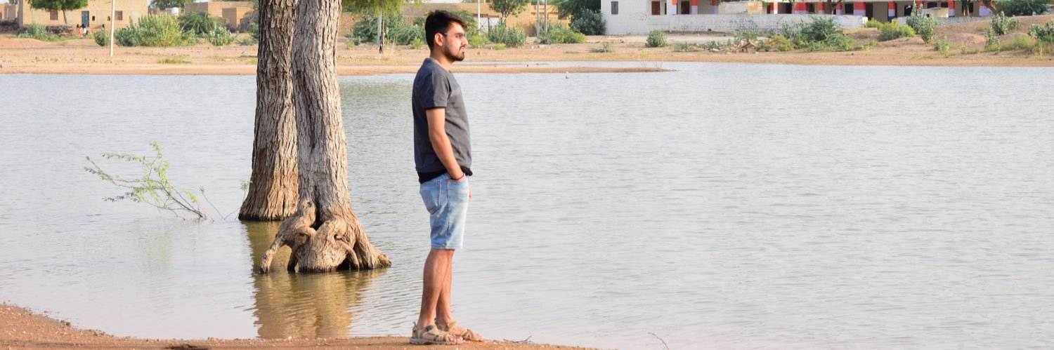 AakashOfficial's profile banner image
