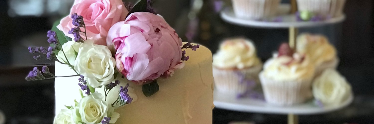 Kelly Lou Cakes banner