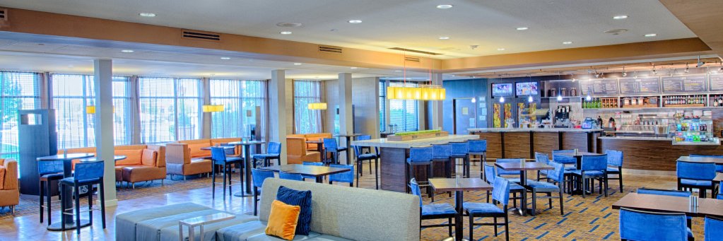 CourtyardMarriottFM banner