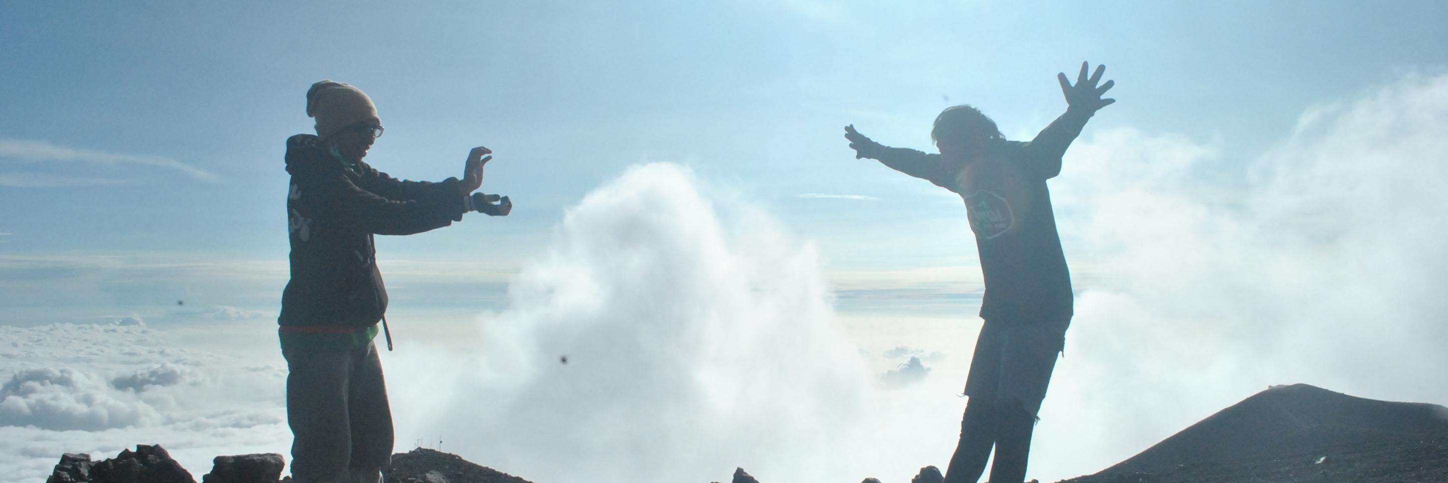 yohsius's profile banner image