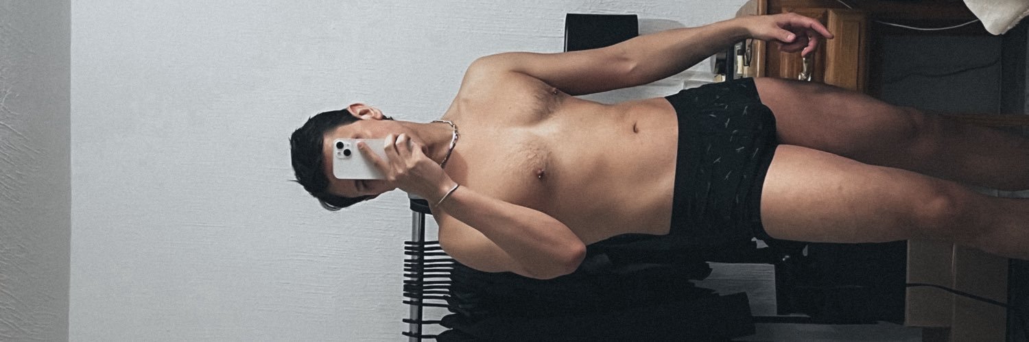 damnritchie's profile banner image