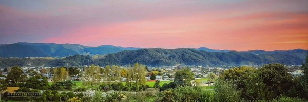 NZLainey Profile Banner