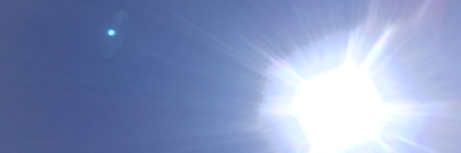 Issalenna's profile banner image