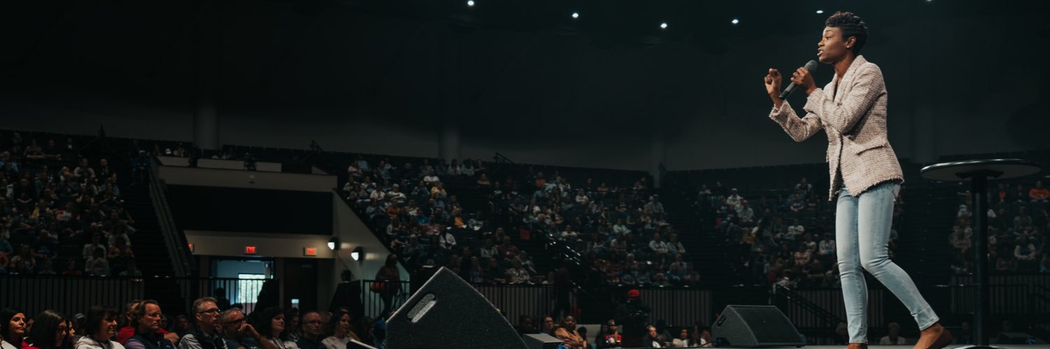 AngelaMMarks's profile banner image