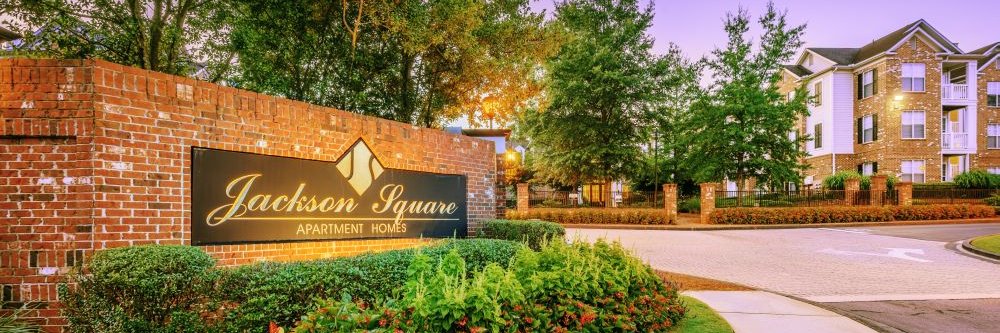 JacksonSquareApts banner