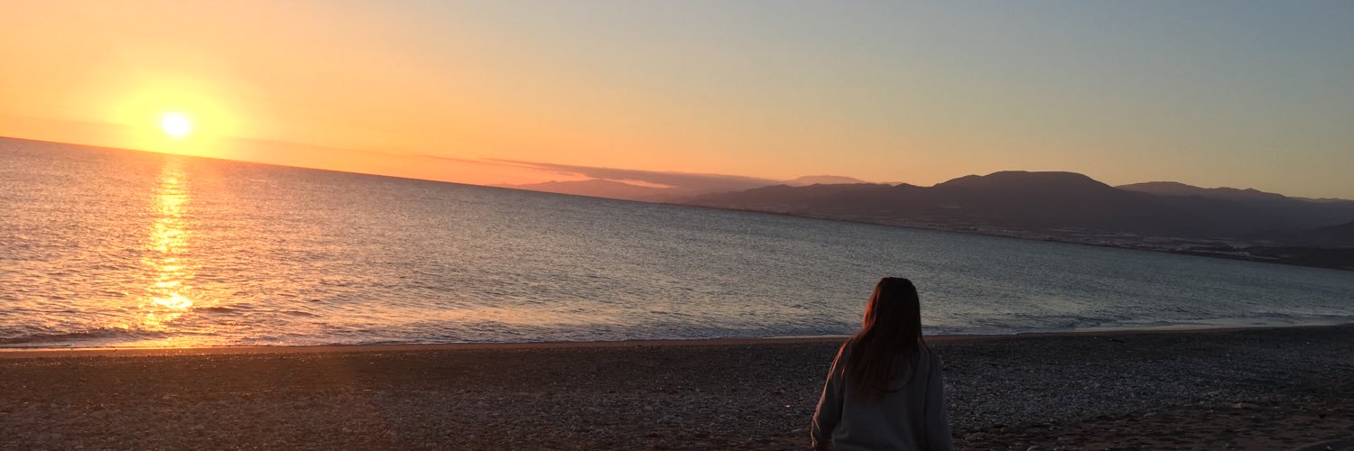 isimaria_'s profile banner image