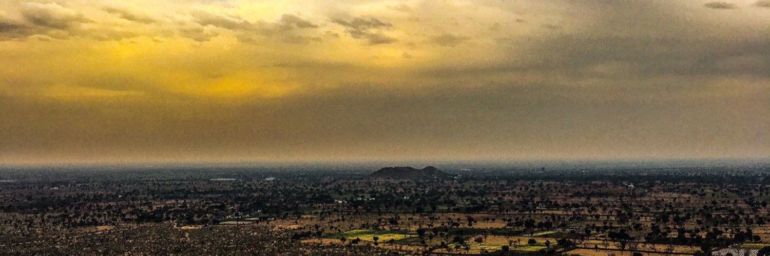 varun_dalal's profile banner image