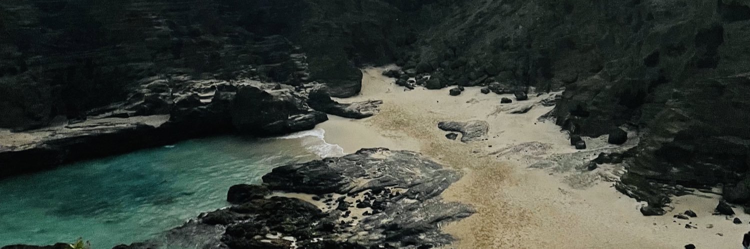 xbythebeach's profile banner image