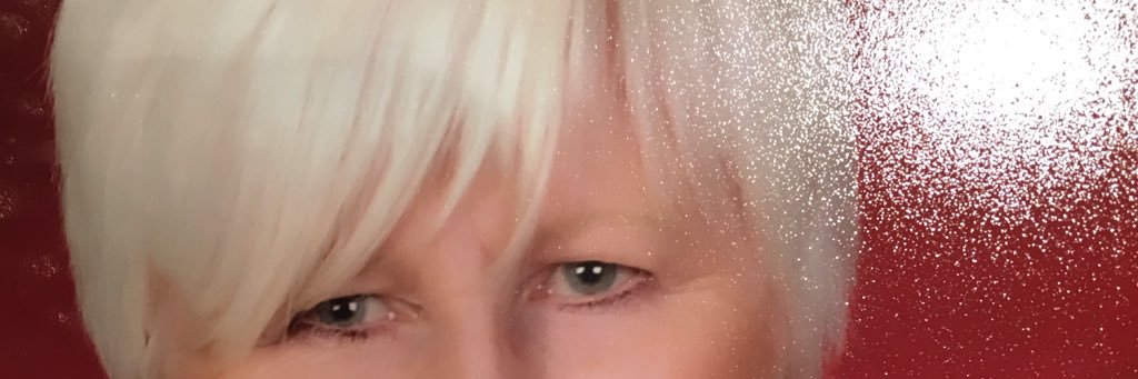 deanejoan's profile banner image