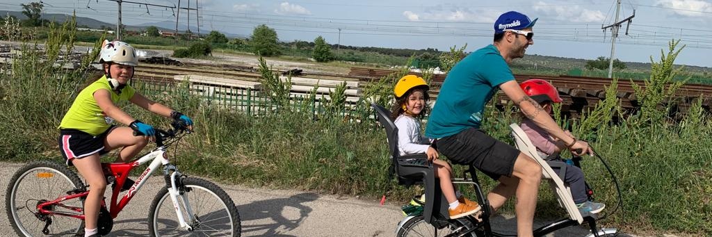 Alisedaenbici's profile banner image