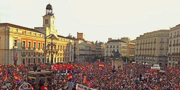 catalinallave's profile banner image