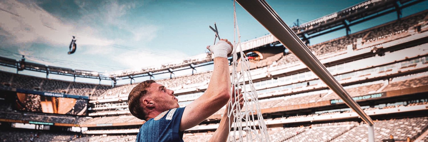 1noelguy's profile banner image