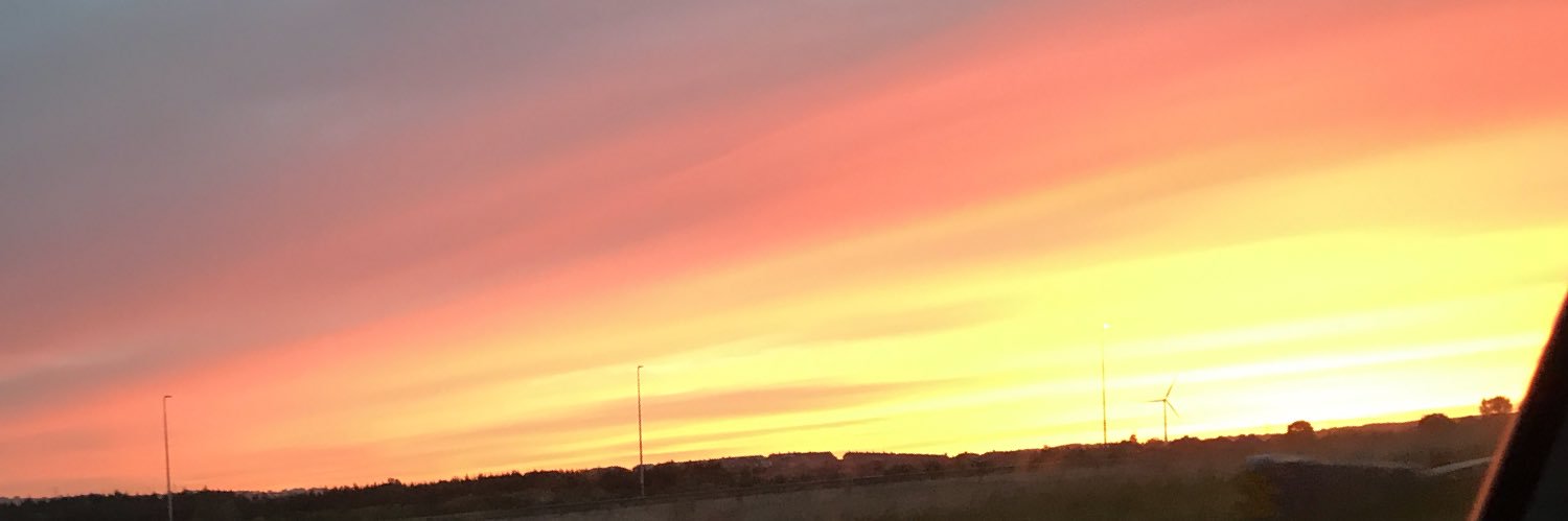 rebeccagrantxx's profile banner image