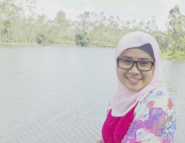 dewi_yustiani1's profile banner image