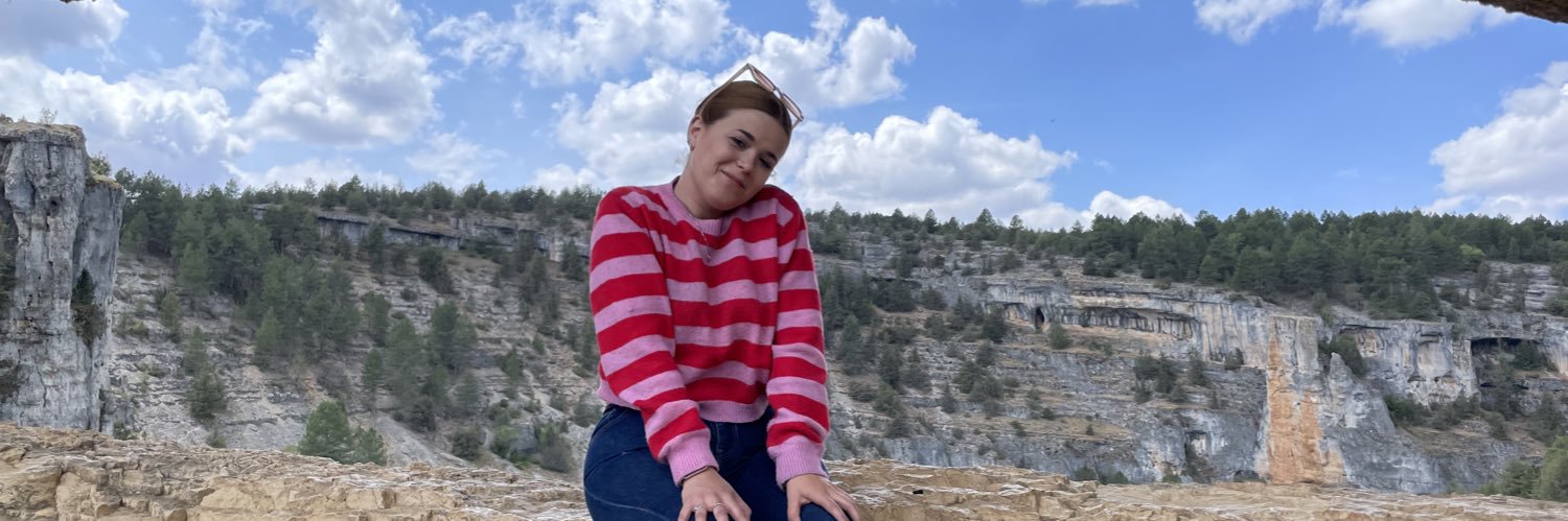 Ruth727g's profile banner image