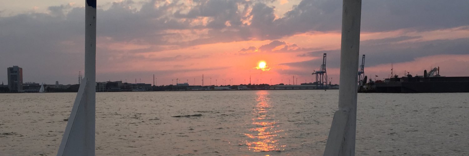 NikkiZit10's profile banner image