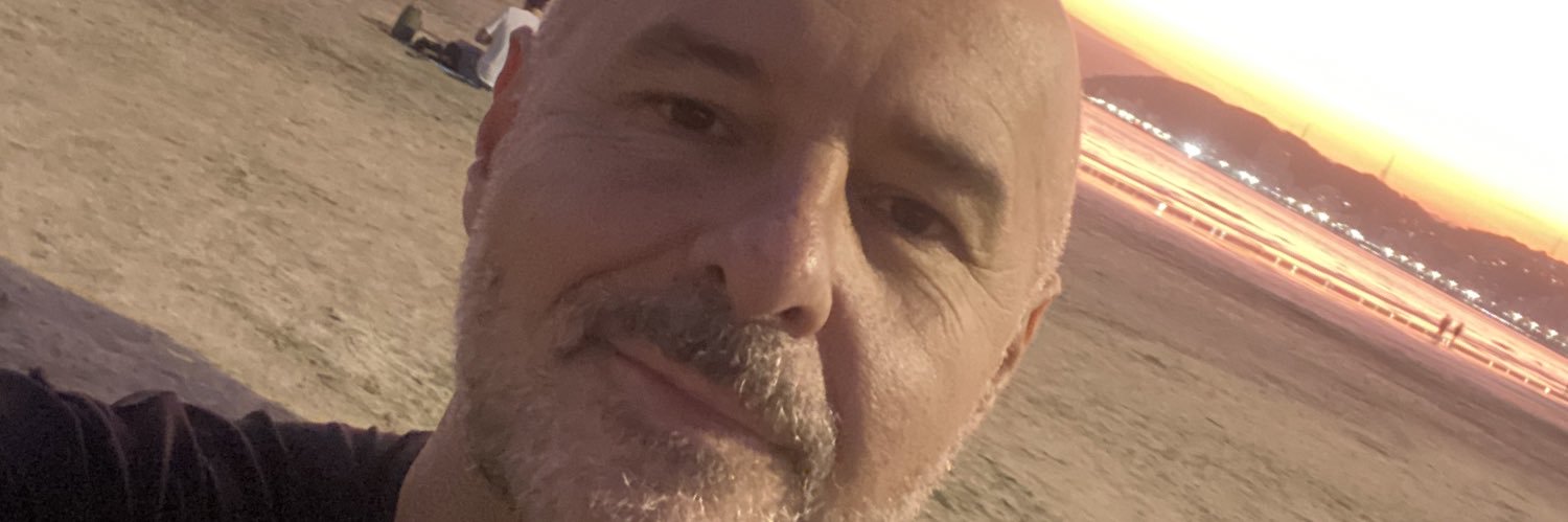 chrisggomes's profile banner image