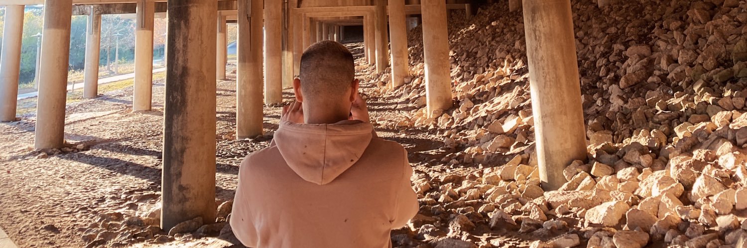 HannahLeber's profile banner image
