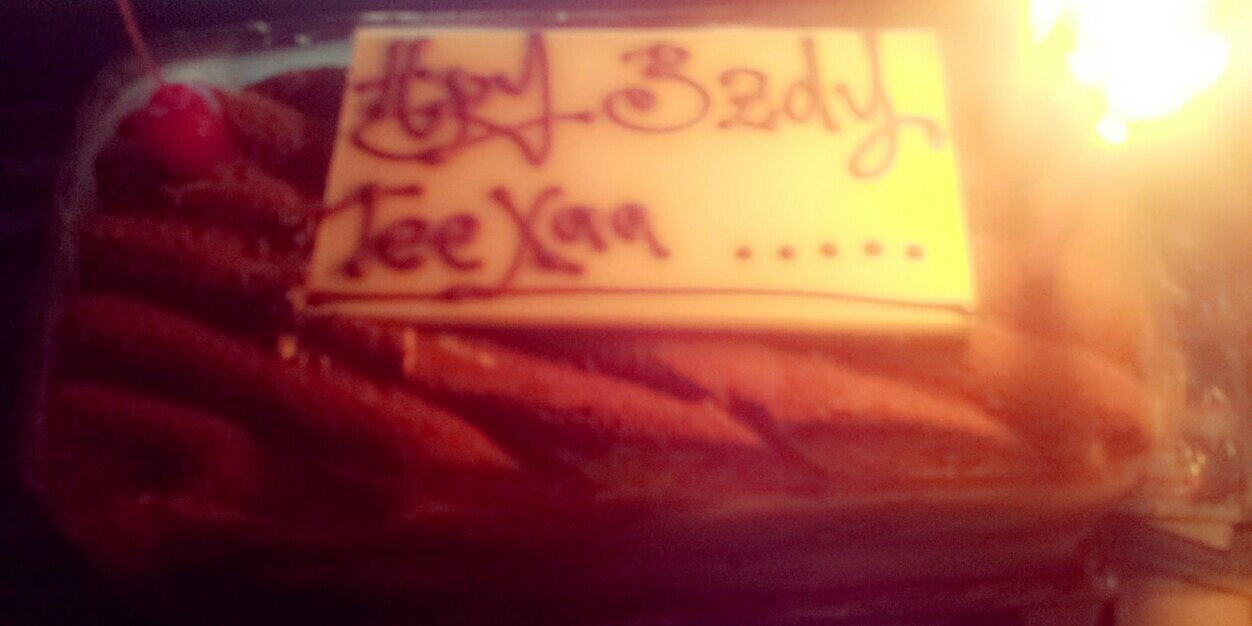 Tee_xaa's profile banner image