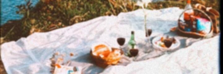 ernaags's profile banner image