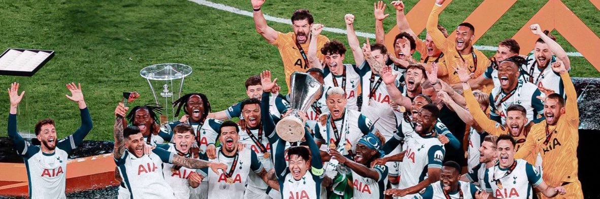 ledleysknees's profile banner image