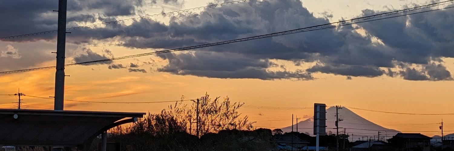 vov2896's profile banner image