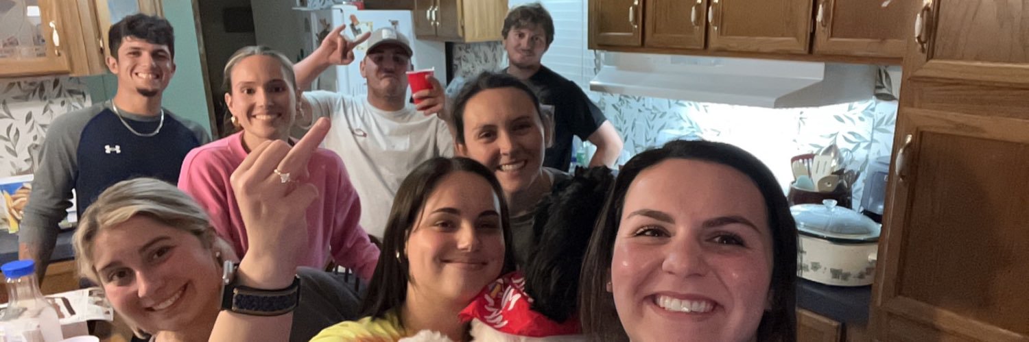 marybeth_18's profile banner image