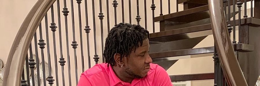 Qluuvee's profile banner image