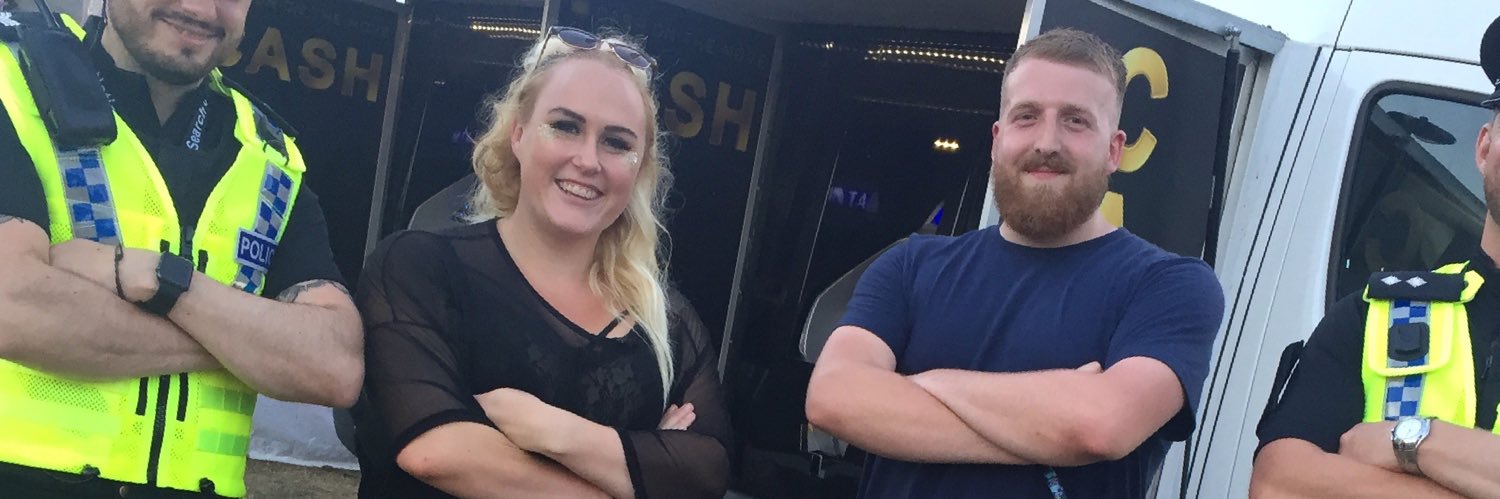LOU_EEE's profile banner image