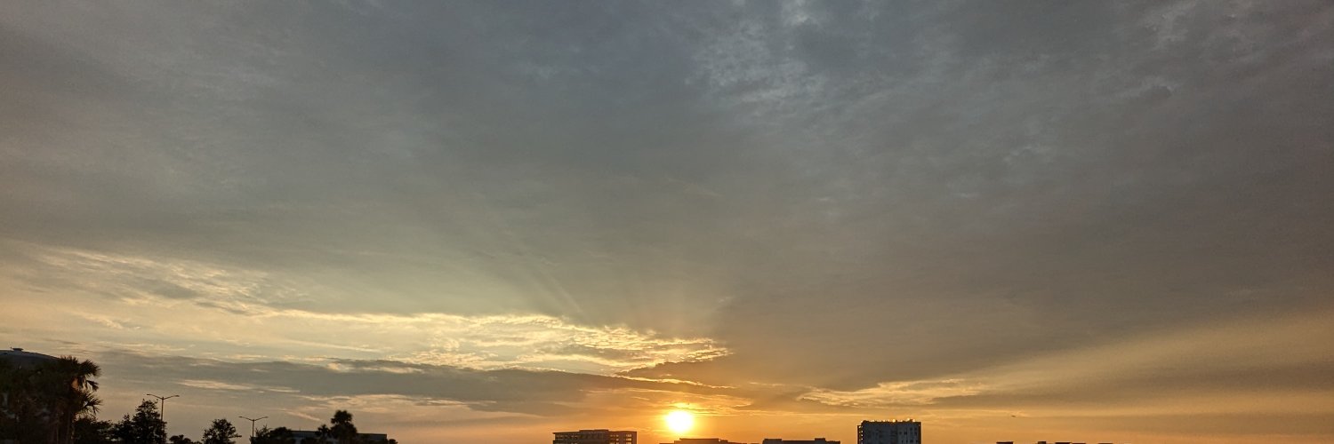 julihhaa's profile banner image