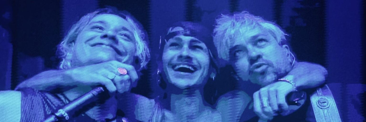 maayvega_'s profile banner image