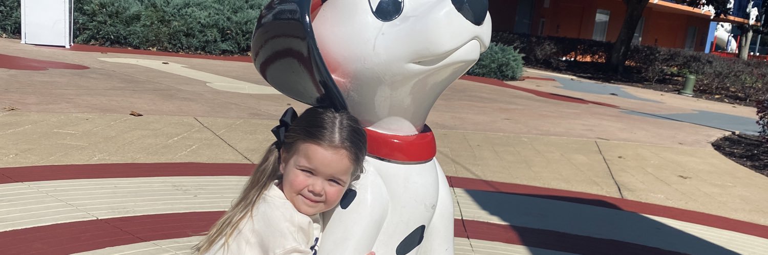 baynotbailey's profile banner image