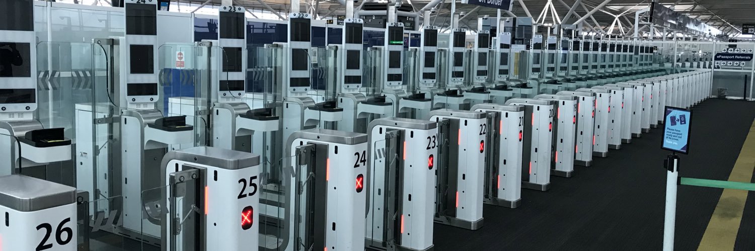 Lee Holdsworth banner