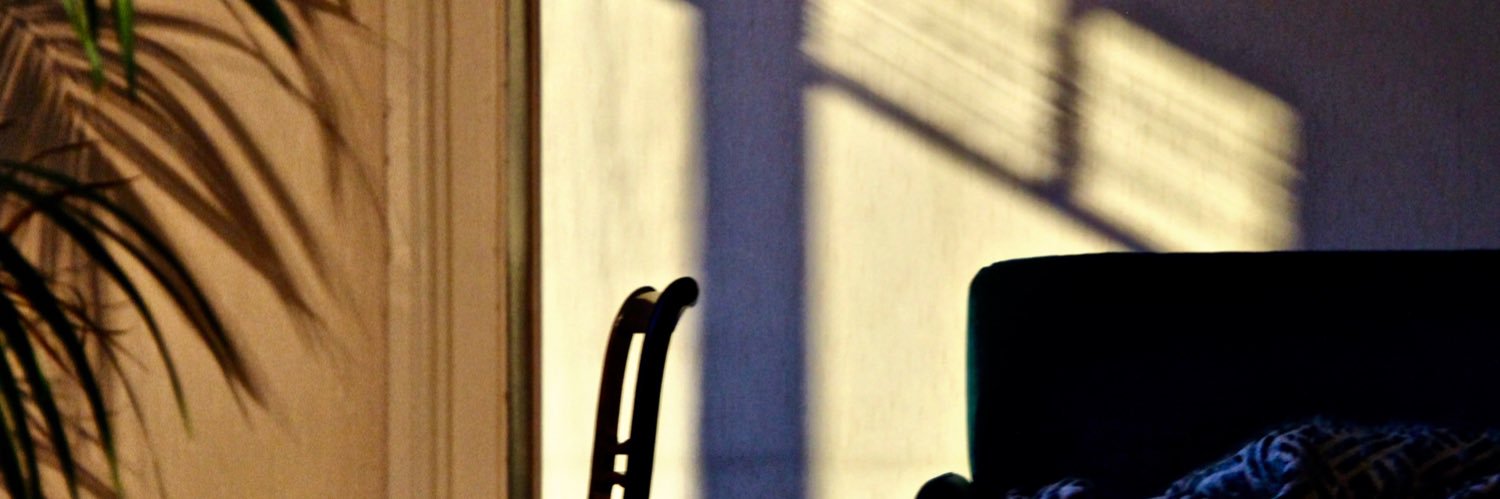 doucemonotonie's profile banner image