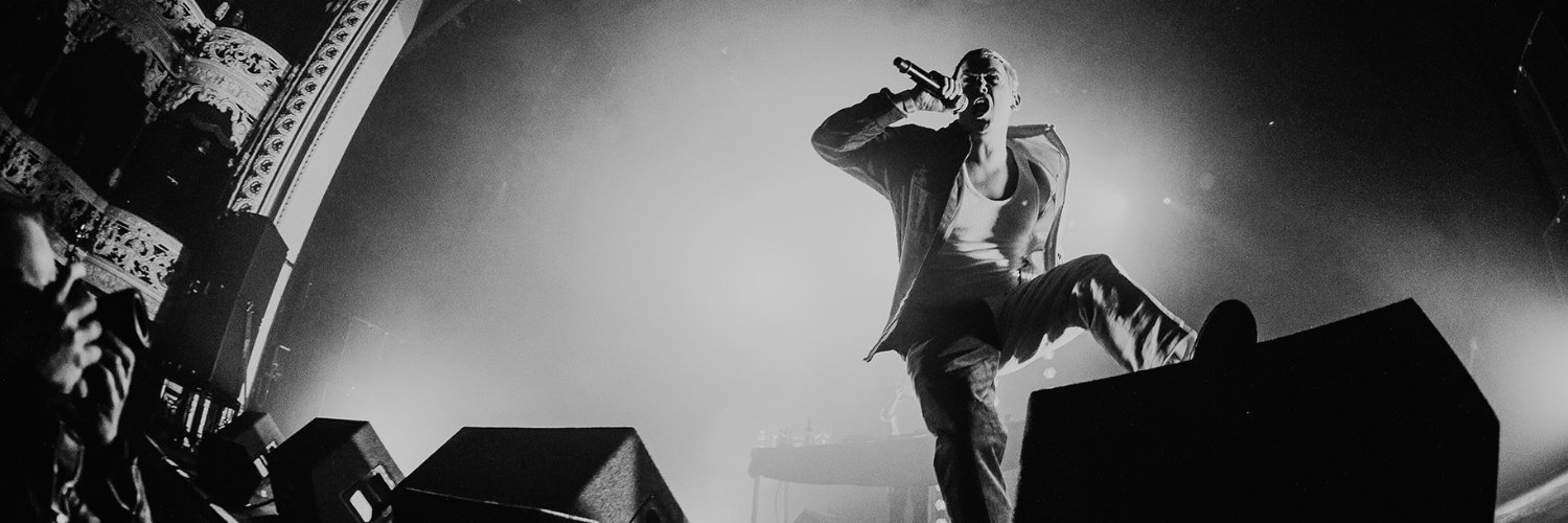 Debbie Hickey 📸 banner