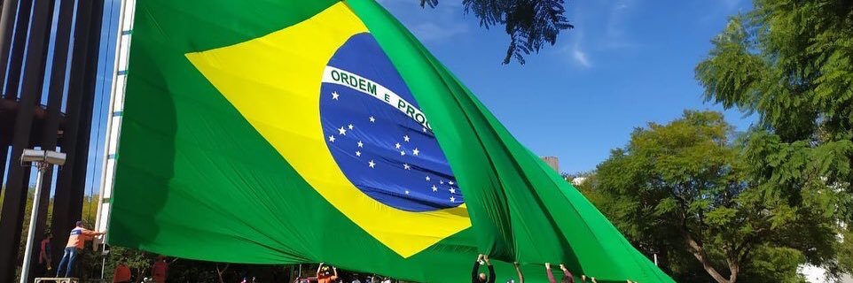 hlonelly's profile banner image