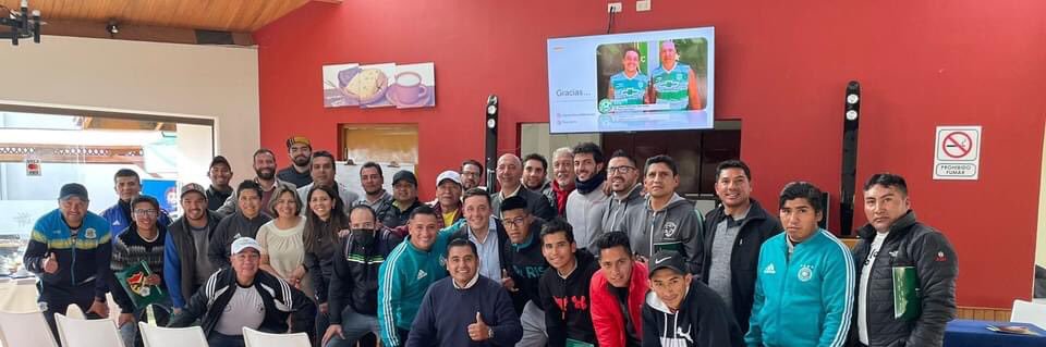 picohernandez's profile banner image