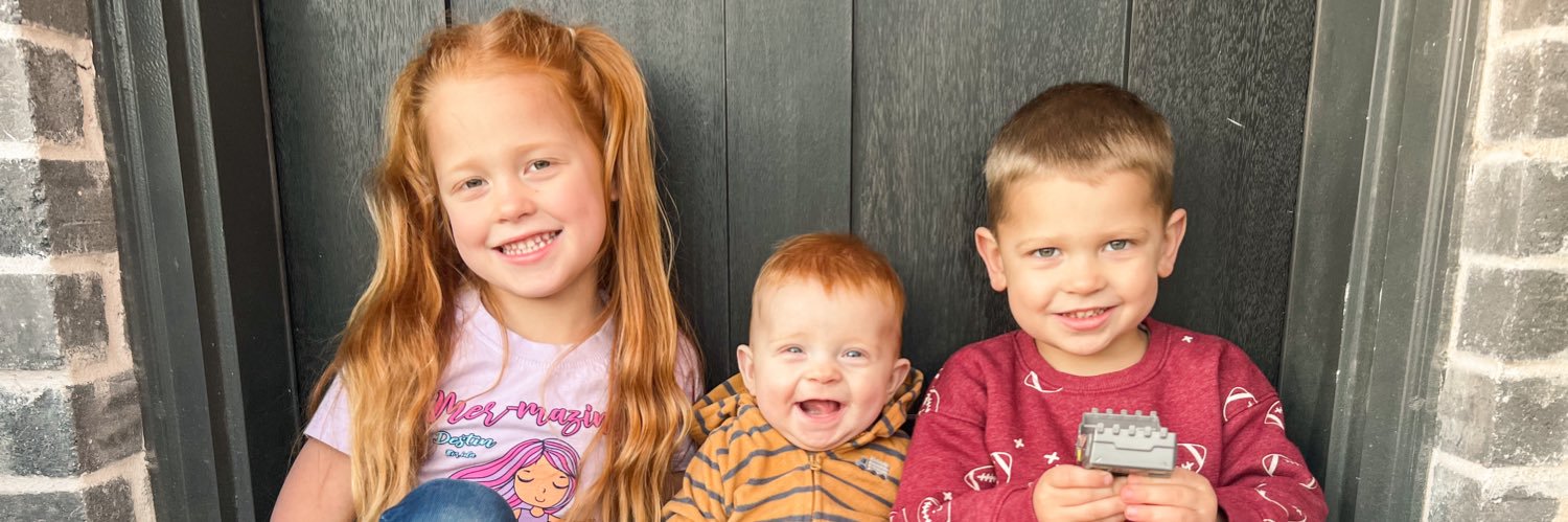 HeatherDeBesse's profile banner image