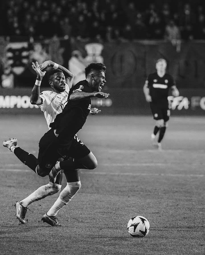 𝘏𝘪𝘵𝘰. banner